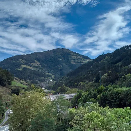 Отель Asador Arriarte Эйбар